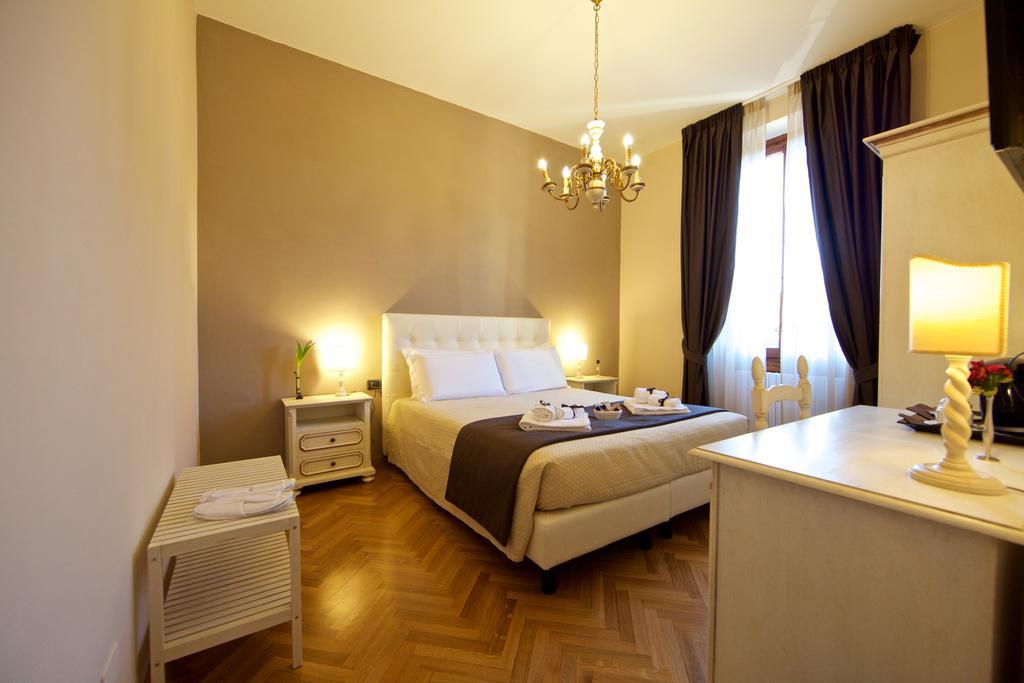 I Cipressi Del Poggio B&B Флоренция Номер фото